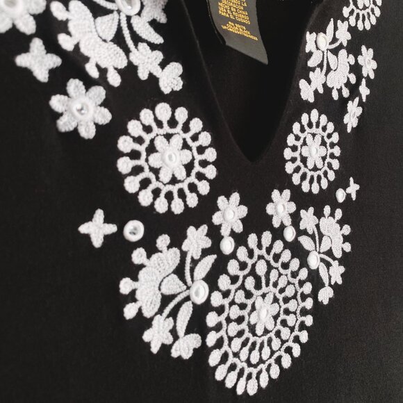 GRACE ELEMENTS | Black Floral Embroidery V-Neck Shift Dress | Size L Women's - Picture 6 of 11